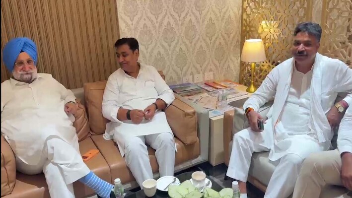 निकाय चुनाव में कांग्रेस का मास्टरस्ट्रोक ! क्या 30-35 साल के नए चेहरों पर दांव लगाएगी पार्टी ?