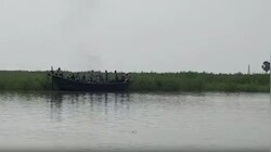 बेगूसराय में बाढ़ के पानी में नहाना पड़ा भारी, तेज बहाव में बहने लगीं 2 महिलाएं, तैराकों ने बचाई जान