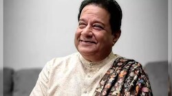 जसलीन मथारू संग रिश्ते से तीन शादियां तक, अनूप जलोटा ने खोले अपनी जिंदगी के कई राज; दिखा अनोखा अंदाज