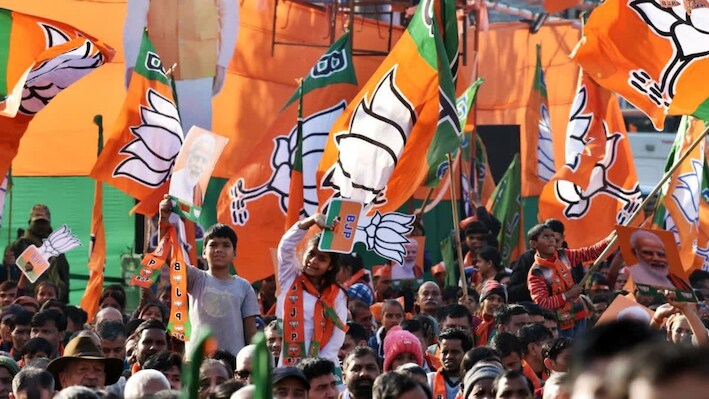 निकाय चुनाव में BJP के नए प्रयोग, जयपुर में महिलाओं और मुस्लिम चेहरों पर भरोसा