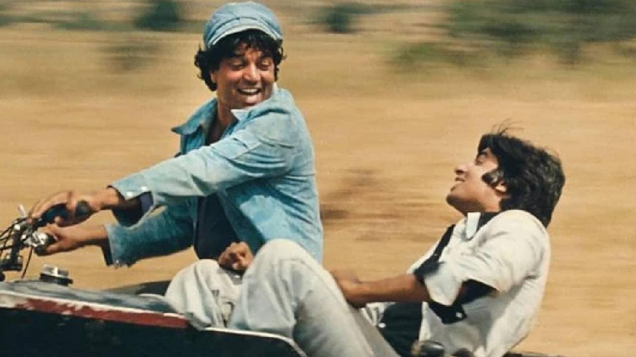 dharmendra accidentally fired real bullet