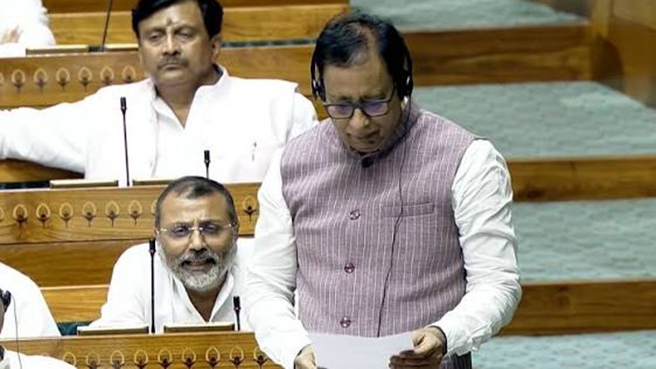 बोफोर्स से लेकर FCRA तक, पहली बार किसी JPC की कमान बिहारी सांसद को मिली बोफोर्स से लेकर FCRA तक, पहली बार किसी JPC की कमान बिहारी सांसद को मिली