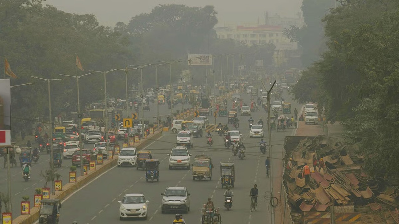स्वच्छ वायु सर्वेक्षण में पटना की जबरदस्त उछाल, दिल्ली-मुंबई को पछाड़कर हासिल की 16वीं रैंक स्वच्छ वायु सर्वेक्षण में पटना की जबरदस्त उछाल, दिल्ली-मुंबई को पछाड़कर हासिल की 16वीं रैंक