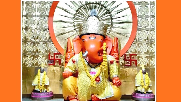 मोती डूंगरी गणेश मंदिर में मोदकों की मिठास, 251 किलो के दो महामोदक से सजा बप्पा का दरबार, हजारों मोदकों का लगा भोग