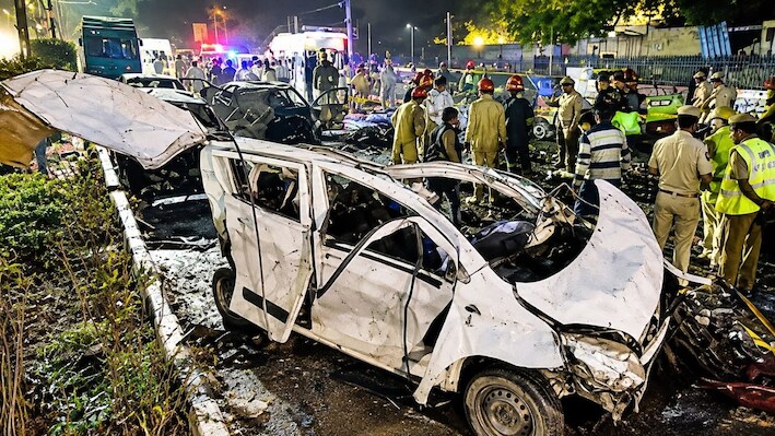 Delhi लाल किला ब्लास्ट: NIA चार्जशीट में खुला धमाके का राज, जानें कार में कौन था और कैसे हुआ विस्फोट?