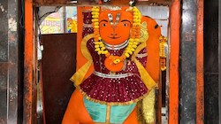  बजरंगबली की जिद के आगे फेल हो गया प्रशासन! उज्जैन में नहीं हटेगी खड़े हनुमान जी की प्रतिमा