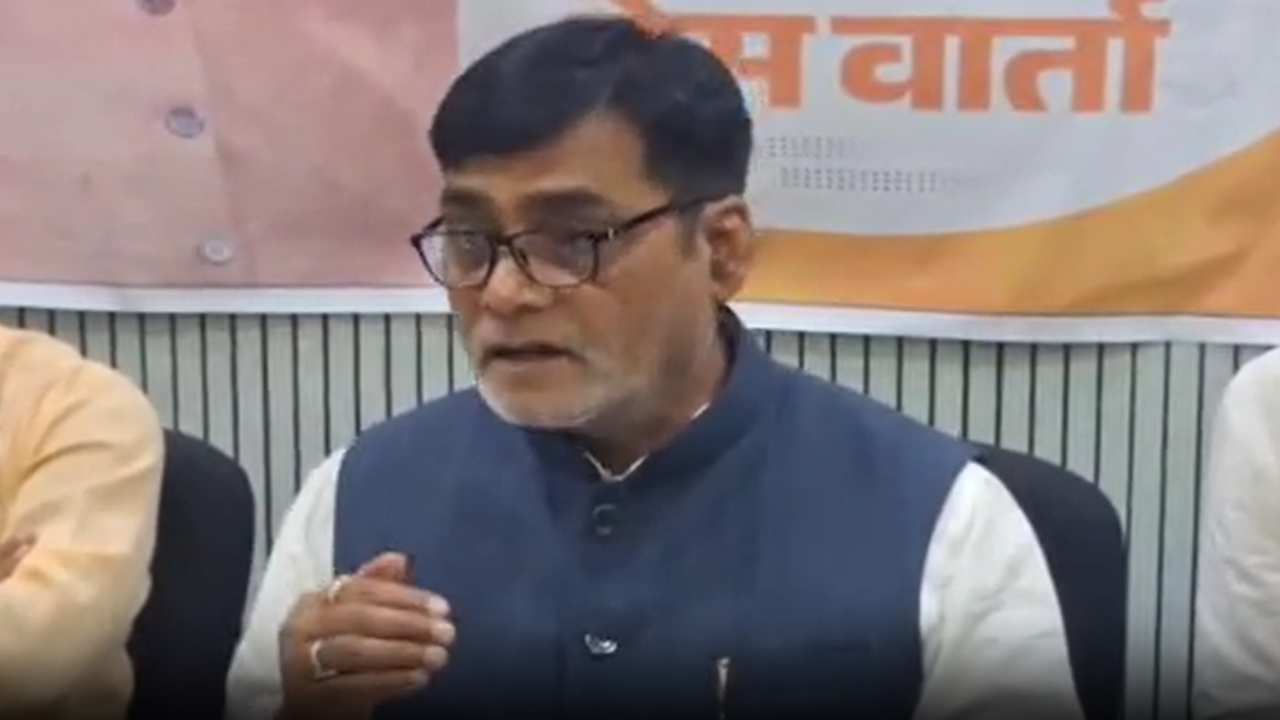 पीएम मोदी के बर्थडे पर बिहार में जलेंगे 2.5 करोड़ दीये, देश भर में एक महीने तक होंगे कई कार्यक्रम पीएम मोदी के बर्थडे पर बिहार में जलेंगे 2.5 करोड़ दीये, देश भर में एक महीने तक होंगे कई कार्यक्रम