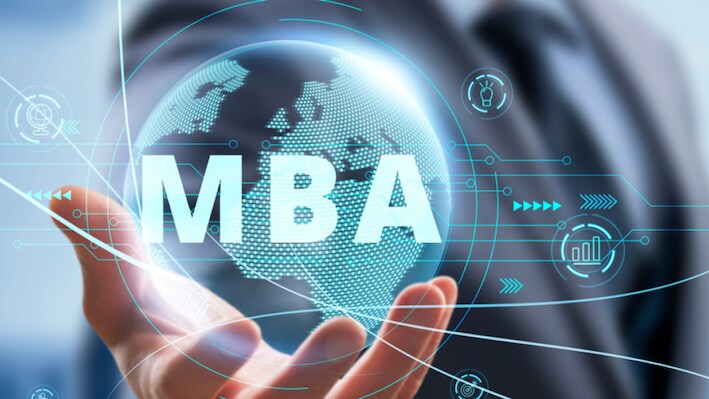 MBA में आ गई बैक तो क्या खत्म हो जाएगा करियर? जानिए डिग्री, प्लेसमेंट और बैकलॉग को लेकर पूरी सच्चाई