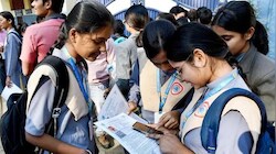 बदल रहा ट्रेंड: CBSE-ICSE से 10वीं करने वाले छात्र 11वीं में बिहार बोर्ड में ले रहे एडमिशन