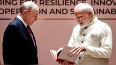 Explainer: PM मोदी ने पुतिन को भेंट किया ग्रंथ ‘तिरुक्कुरल’ क्या महज डिप्लोमेसी था? तमिलनाडु की राजनीति में इसके मायने समझें 