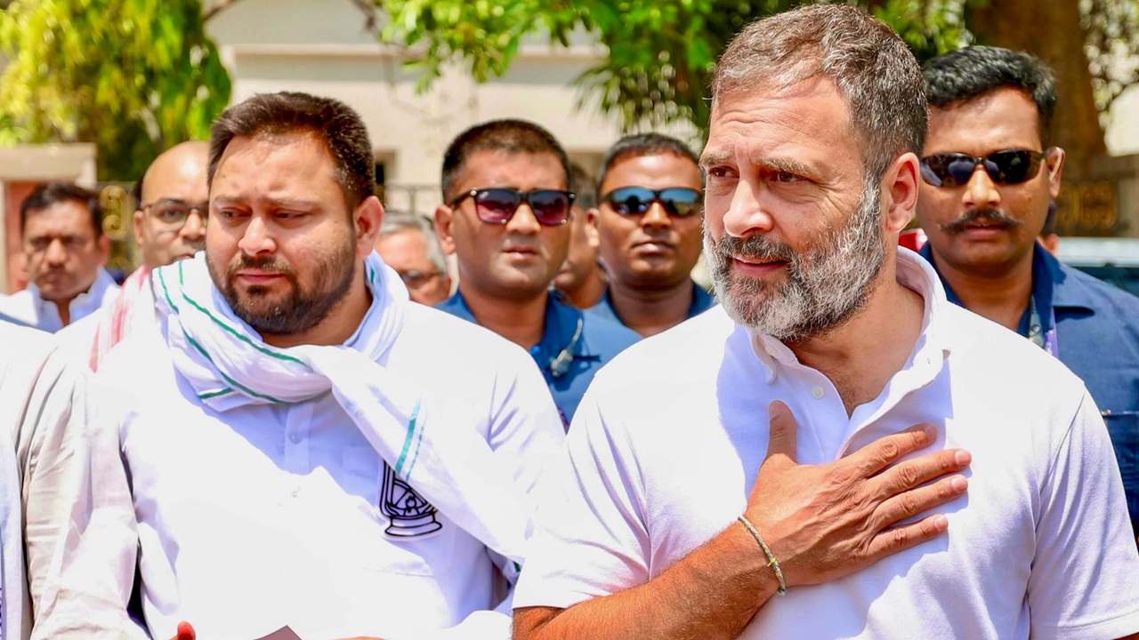बिहार MLC चुनावः टूटेगा कांग्रेस-RJD का गठबंधन? अगर दोनों अलग-अलग चुनाव लड़े तो क्या होगा नुकसान बिहार MLC चुनावः टूटेगा कांग्रेस-RJD का गठबंधन? अगर दोनों अलग-अलग चुनाव लड़े तो क्या होगा नुकसान