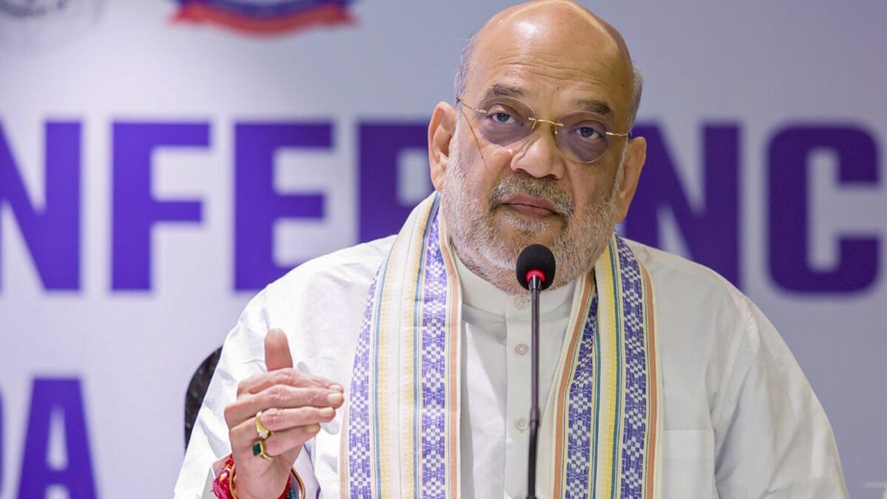 UCC पर अमित शाह के बयान से बिहार में घमासानः RJD-JDU एकमत तो LJPR-HAM ने कही ये बात UCC पर अमित शाह के बयान से बिहार में घमासानः RJD-JDU एकमत तो LJPR-HAM ने कही ये बात