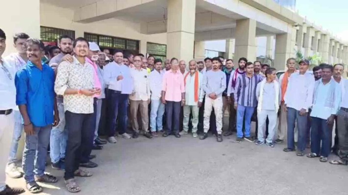 अपनी बात रखना गुनाह है? बालोद में कसही गांव का ‘हुक्का-पानी’ बंद, बच्चों की कॉपी-किताब तक रोकी