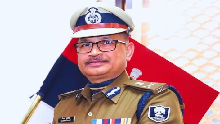 बिहार में बढ़ते अपराध के बीच 21 दिनों की छुट्टी पर गए DGP विनय कुमार, अब ये अधिकारी संभालेंगी अतिरिक्त प्रभार
