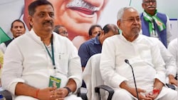 JDU का नाम 'जनता दल नीतीश' करने की तैयारी: इन 7 दलों के नाम में भी जुड़ चुका है नेता का नाम