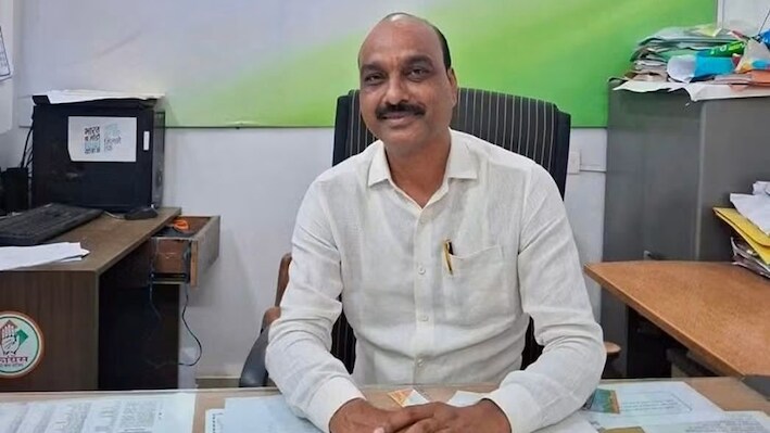 झारखंड कांग्रेस में घमासानः अभिलाष साहू की बहाली पर प्रदेश प्रभारी ने उठाए सवाल, मुस्लिम संगठनों में भी गुस्सा