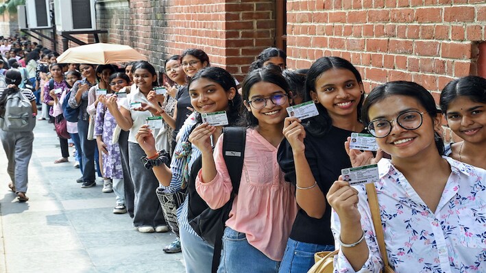 DUSU Election 2026: क्या केवल वोटबैंक बनकर रह गए हैं बिहार-झारखंड के 20 हजार से अधिक छात्र? किसी भी पैनल में जगह नहीं