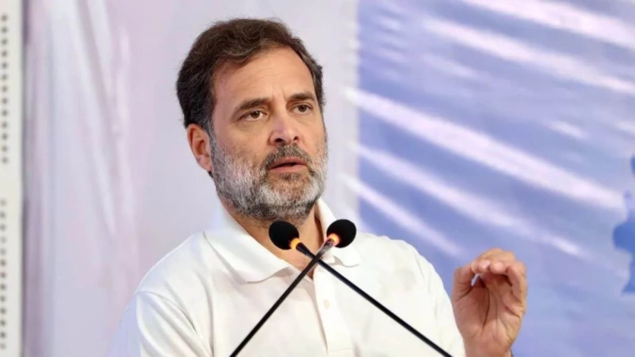 राहुल गांधी के दौरे पर बदला इंदौर का ट्रैफिक, 13 रास्तों पर भारी वाहन बैन, 5 मार्ग-नो व्हीकल जोन घोषित...जानें पूरा ट्रैफिक प्लान राहुल गांधी के दौरे पर बदला इंदौर का ट्रैफिक, 13 रास्तों पर भारी वाहन बैन, 5 मार्ग-नो व्हीकल जोन घोषित...जानें पूरा ट्रैफिक प्लान