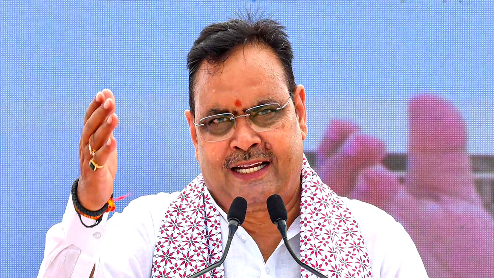 राजस्थान निकाय चुनाव: 11 बनाम 30 का हैरान करने वाला आंकड़ा! भजनलाल के आगे चारों खाने चित्त हुई कांग्रेस राजस्थान निकाय चुनाव: 11 बनाम 30 का हैरान करने वाला आंकड़ा! भजनलाल के आगे चारों खाने चित्त हुई कांग्रेस