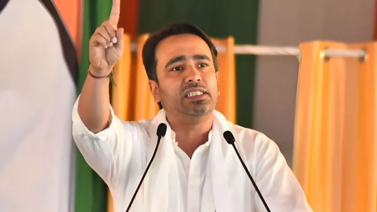 सामाजिक समरसता सम्मेलन में RLD ने दिखाई ताकत: मुजफ्फरनगर में अखिलेश यादव पर गरजे जयंत चौधरी सामाजिक समरसता सम्मेलन में RLD ने दिखाई ताकत: मुजफ्फरनगर में अखिलेश यादव पर गरजे जयंत चौधरी