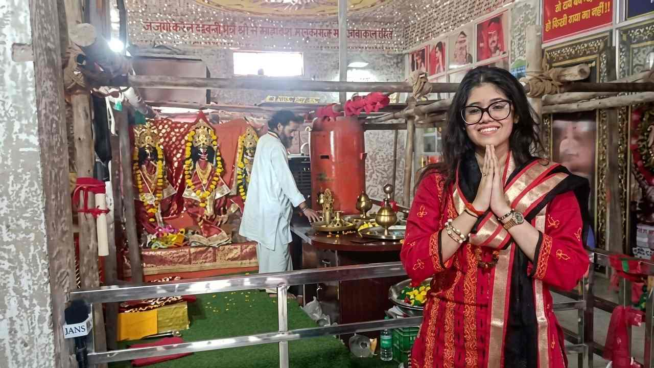 दूसरी बार छतरपुर पहुंची हनुमान अंश की निर्माता, बागेश्वर धाम को लेकर क्या बोलीं अनुप्रिया नागर? दूसरी बार छतरपुर पहुंची हनुमान अंश की निर्माता, बागेश्वर धाम को लेकर क्या बोलीं अनुप्रिया नागर?