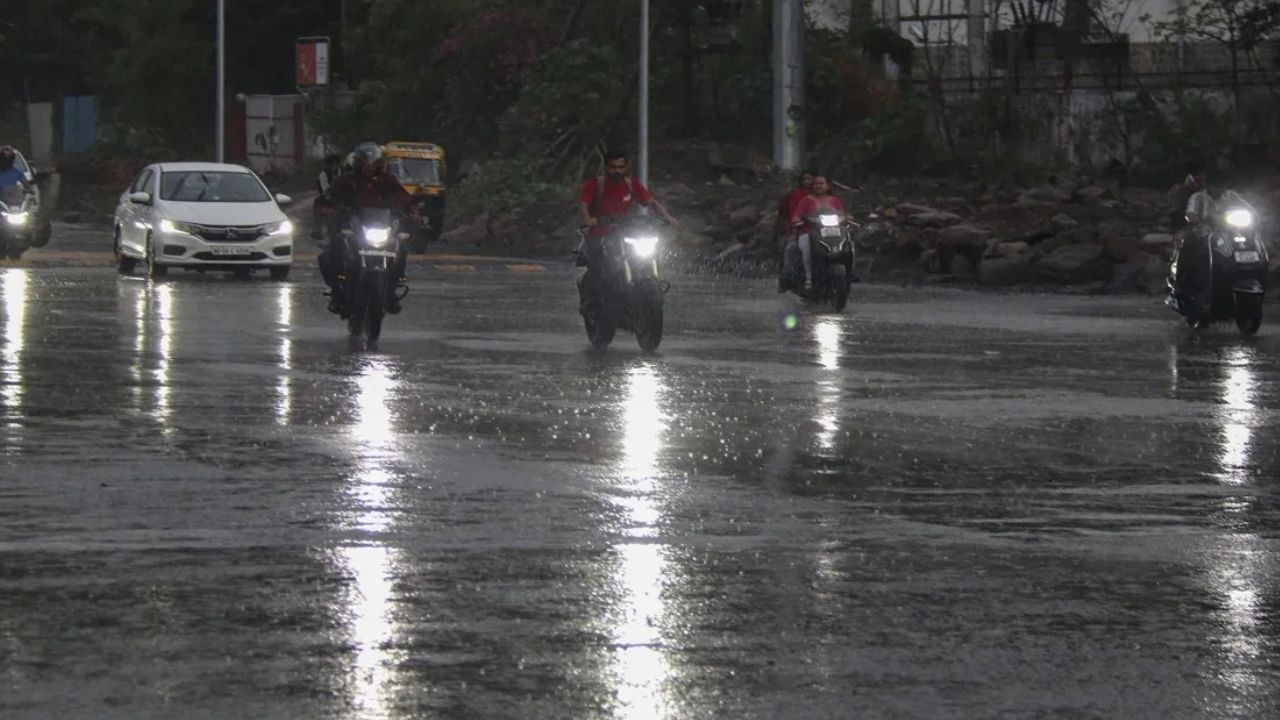 मध्य प्रदेश में मानसून की आखिरी करवट! बंगाल की खाड़ी में बन रहा नया सिस्टम, भारी बारिश की चेतावनी मध्य प्रदेश में मानसून की आखिरी करवट! बंगाल की खाड़ी में बन रहा नया सिस्टम, भारी बारिश की चेतावनी