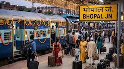 त्योहारों पर रेलवे का तोहफा: भोपाल से यूपी-बिहार के लिए चलेगी स्पेशल ट्रेन, जानें टाइमिंग और स्टॉपेज