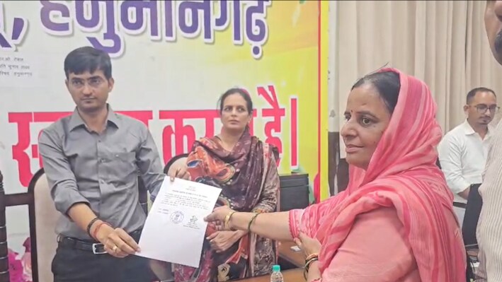 हनुमानगढ़ में बड़ा उलटफेर: निर्दलीय मंजू रिणवा ने जीता सभापति चुनाव, BJP-कांग्रेस दोनों को झटका