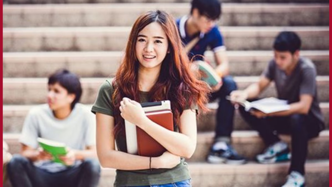MBA के अलावा ये 5 मैनेजमेंट कोर्स बना सकते हैं करियर, जानें पूरी जानकारी MBA के अलावा ये 5 मैनेजमेंट कोर्स बना सकते हैं करियर, जानें पूरी जानकारी