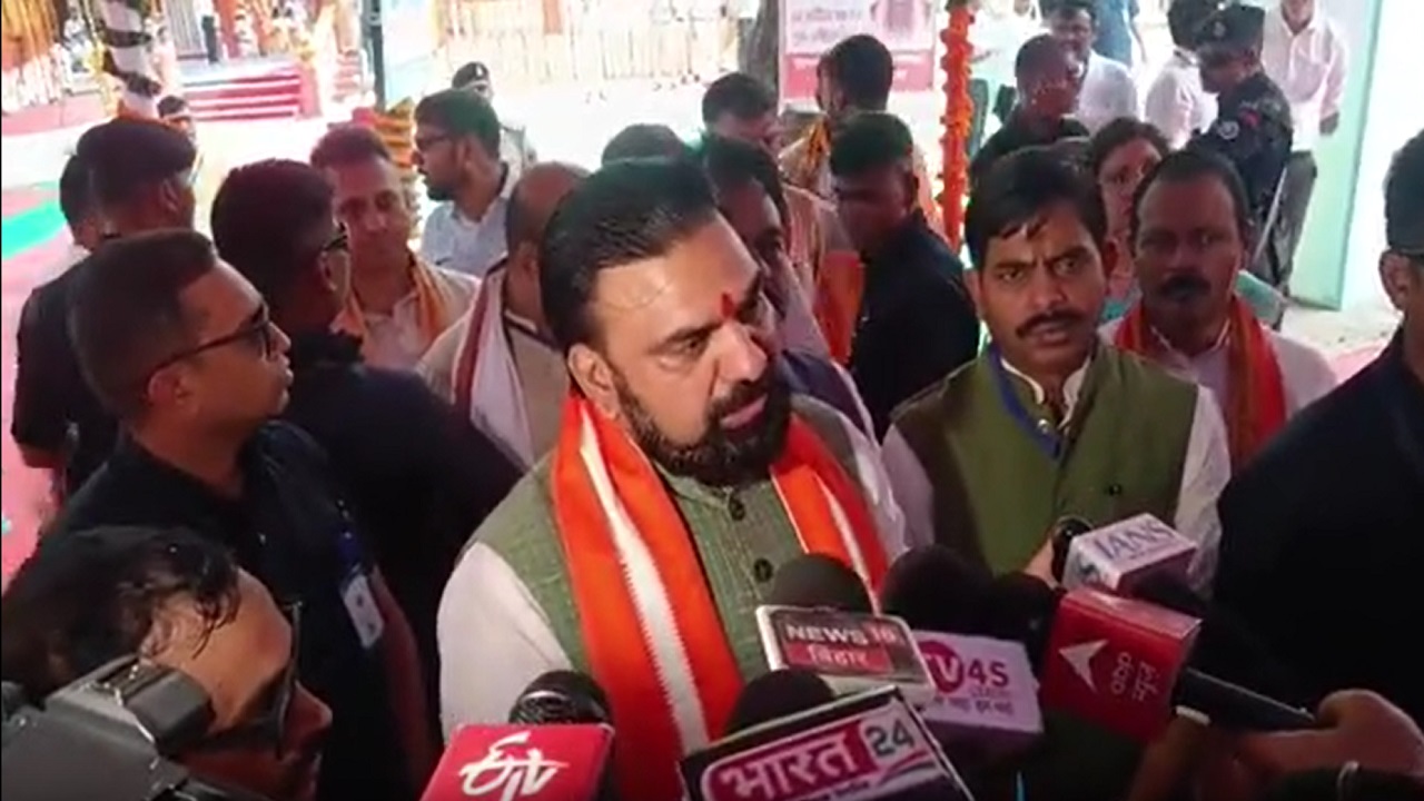 बक्सर को मिलेगी बेहतर कनेक्टिविटी: सीएम सम्राट चौधरी ने बक्सर-भागलपुर ग्रीनफील्ड एक्सप्रेसवे का किया ऐलान बक्सर को मिलेगी बेहतर कनेक्टिविटी: सीएम सम्राट चौधरी ने बक्सर-भागलपुर ग्रीनफील्ड एक्सप्रेसवे का किया ऐलान