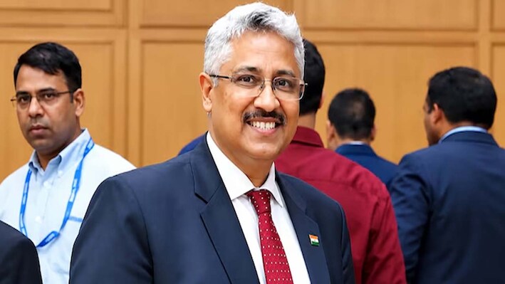 OSM विवाद के 4 महीने बाद CBSE को मिला नया मुखिया, जानिए कौन हैं मनदीप भंडारी? जिन्हें बनाया गया नया चेयरमैन