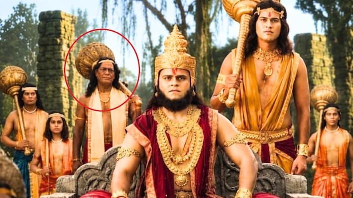 त्रेता युग में चश्मा? अंजलि अरोड़ा की ‘रामायण’ के नए पोस्टर में वानर सेना का मॉडर्न लुक देख भड़के लोग; सोशल मीडिया पर जमकर उड़ी खिल्ली