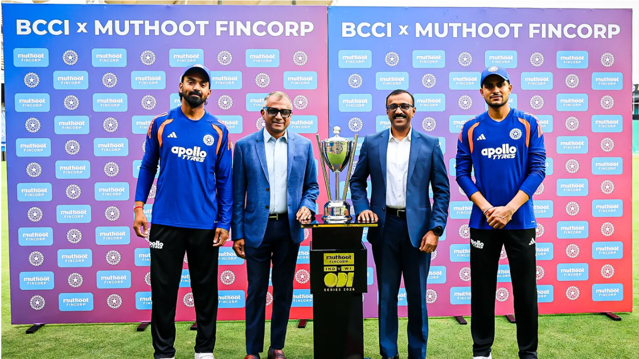 BCCI का बड़ा ऐलान, घरेलू क्रिकेट को मिला नया साथी, Muthoot FinCorp बना टाइटल स्पॉन्सर BCCI का बड़ा ऐलान, घरेलू क्रिकेट को मिला नया साथी, Muthoot FinCorp बना टाइटल स्पॉन्सर