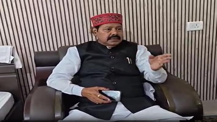 'नीतीश कुमार दो बार आए हैं, एक बार और आ जाएंगे तो कोई गुनाह हो जाएगा क्या?' लालू यादव के करीबी नेता का बड़ा बयान