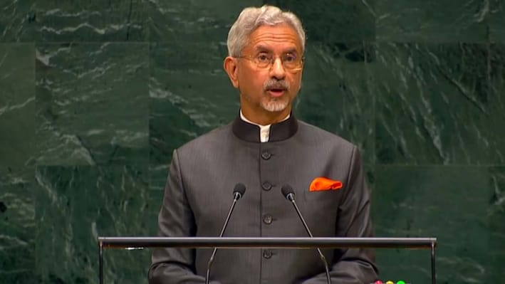 UN में जयशंकर का PAK पर निशाना! ‘कुछ सरकारें आतंक को बढ़ा रही हैं’; निर्दोष लोग भुगत रहे युद्ध का खामियाजा