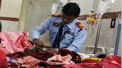 'नर्स के कहने पर मैंने ऐसा किया...', रायपुर में गर्भवती महिला के इलाज में बड़ी लापरवाही, गार्ड ने मरीज को चढ़ाई ड्रिप  