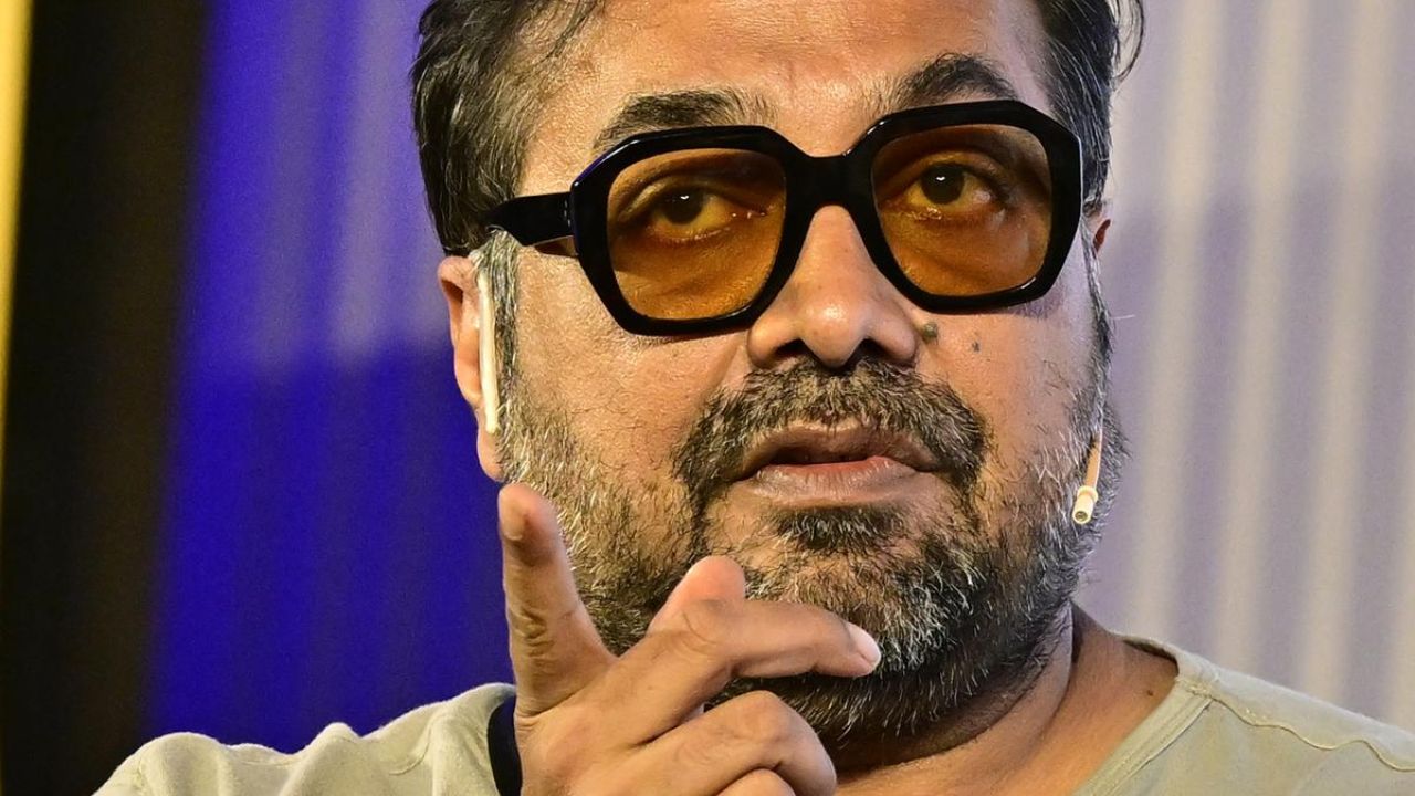 SRFTI विवाद गरमाया: छात्रों के समर्थन में उतरे अनुराग कश्यप, कहा- 'बंगाल में इसी वजह से वोट चुराए…' SRFTI विवाद गरमाया: छात्रों के समर्थन में उतरे अनुराग कश्यप, कहा- 'बंगाल में इसी वजह से वोट चुराए…'