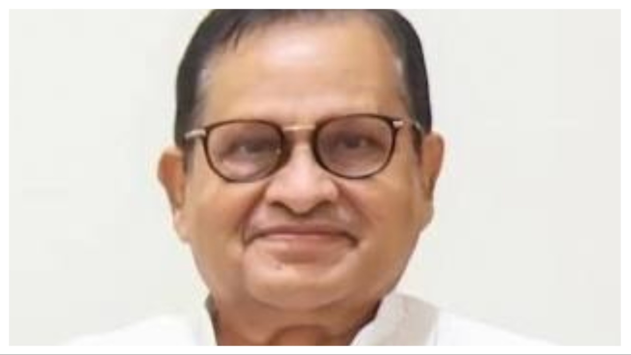 बिहार विधान परिषद के सभापति अवधेश नारायण सिंह ने दिया इस्तीफा, सियासी हलचल तेज बिहार विधान परिषद के सभापति अवधेश नारायण सिंह ने दिया इस्तीफा, सियासी हलचल तेज