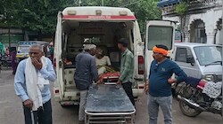 नर्मदापुरम में 108 एंबुलेंस बीच रास्ते में खराब, गंभीर 80 वर्षीय महिला घंटों परेशान, परिजनों ने किया हंगामा