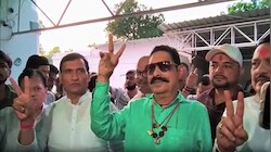 बिहार की राजनीति में बड़ा धमाका: जन सुराज पार्टी के प्रत्याशी अनुज सिंह के साथ प्रेस कांफ्रेंस में नजर आए जेडीयू विधायक अनंत सिंह