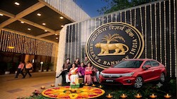 इस बार दिवाली, महंगी वाली:  घर से लेकर कार तक महंगाई की मार, RBI देगा रेपो रेट का डबल झटका 