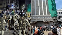 उज्जैन शाही मस्जिद मामला: अफवाह फैलाने पर एक्शन, 5 सोशल मीडिया अकाउंट्स पर केस, 15 अरेस्ट, 20 पर FIR