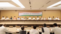 कांग्रेस की 'महाबैठक': इंडी गठबंधन की मींटिंग से पहले कांग्रेस का 'मंथन', CWC की बैठक का एजेंडा और रणनीति की इनसाइड स्टोरी