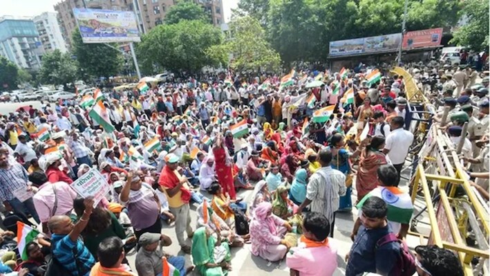 पटना में आज परिचारी कर्मचारियों का जोरदार प्रदर्शनः सीएम आवास घेराव का ऐलान, पुलिस भी पूरी तरह सतर्क