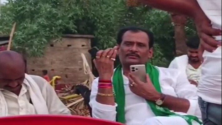 पूर्व RJD विधायक के बिगड़े बोल: मुन्ना यादव बोले- 'गरीबों की योजनाएं खा जाता है अमीर, पता चल जाए तो...'