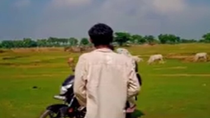 गया में प्रेमी जोड़े से बदसलूकी का VIDEO वायरल: मारपीट, गाली-गलौज और बाइक की चाबी छीनने का आरोप, पुलिस जांच में जुटी