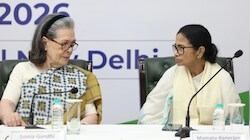 'EVM में गड़बड़ी और वोट चोरी...': ममता बनर्जी का CEC ज्ञानेश कुमार पर हमला, मांगा इस्तीफा