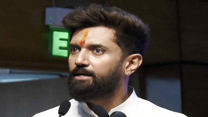 मायावती और चंद्रशेखर के अखाड़े में दम दिखा पाएंगे चिराग?: 403 सीटों पर चुनाव लड़ने का ऐलान रणनीति या दबाव की राजनीति