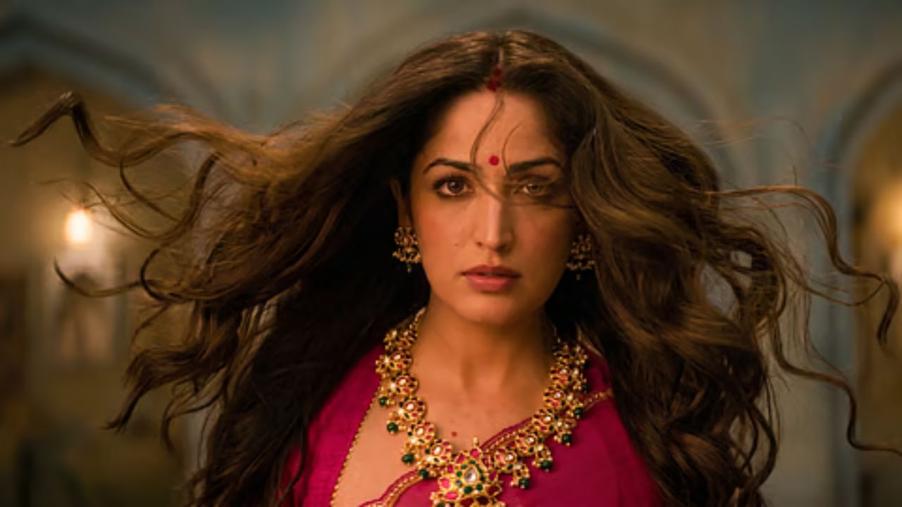 Nayyi Navelli Trailer: परफेक्ट बहू, गहरा राज और अतरंगी परिवार का हंगामा! रिलीज हुआ यामी गौतम की फिल्म ‘नई नवेली’ का धमाकेदार ट्रेलर Nayyi Navelli Trailer: परफेक्ट बहू, गहरा राज और अतरंगी परिवार का हंगामा! रिलीज हुआ यामी गौतम की फिल्म ‘नई नवेली’ का धमाकेदार ट्रेलर