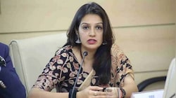 दुबई-तेल अवीव फ्लाइट घटना में आया 'पाकिस्तान एंगल'? प्रियंका चतुर्वेदी के तंज पर भड़की पाक लेखिका, मिला मुंहतोड़ जवाब